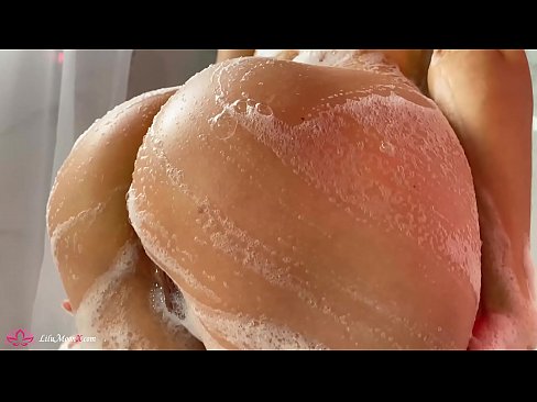 ❤️ Brunette Masturbates Pussy b'vibratur għal orga intens fid-doċċa ❤❌ Porno vk fil-porn mt.shufflesex.ru ️❤
